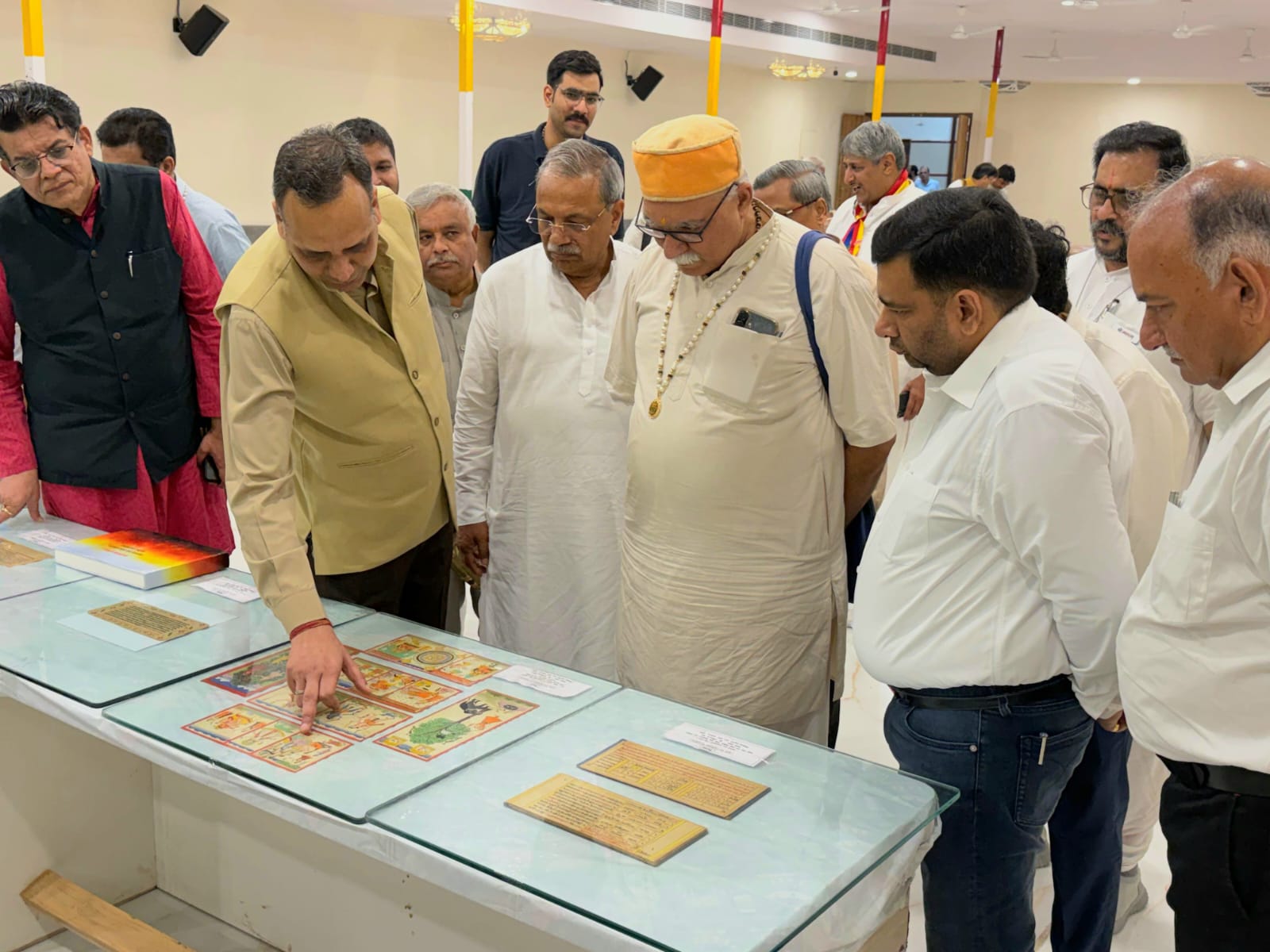 जैन भवन नई दिल्ली में शहजाद राय शोध संस्थान बड़ौत द्वारा ‘विरासत’ जैन पांडुलिपि एवं साहित्य प्रदर्शनी का आयोजन!